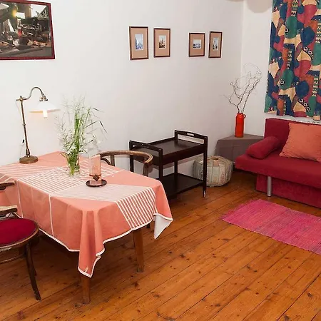 Couette-café Ivana 2*